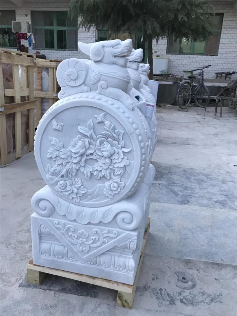 汉白玉石鼓(图1)